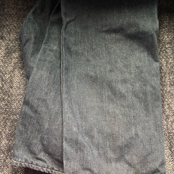 NEW—Levi's Men’s 501 Buttonfly Dark Blue Original Fit Jeans - Picture 6 of 6